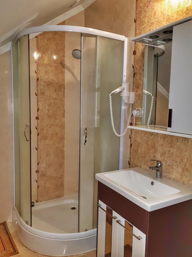 شقة Knyazhyi Dvir Strigalnya المظهر الخارجي الصورة